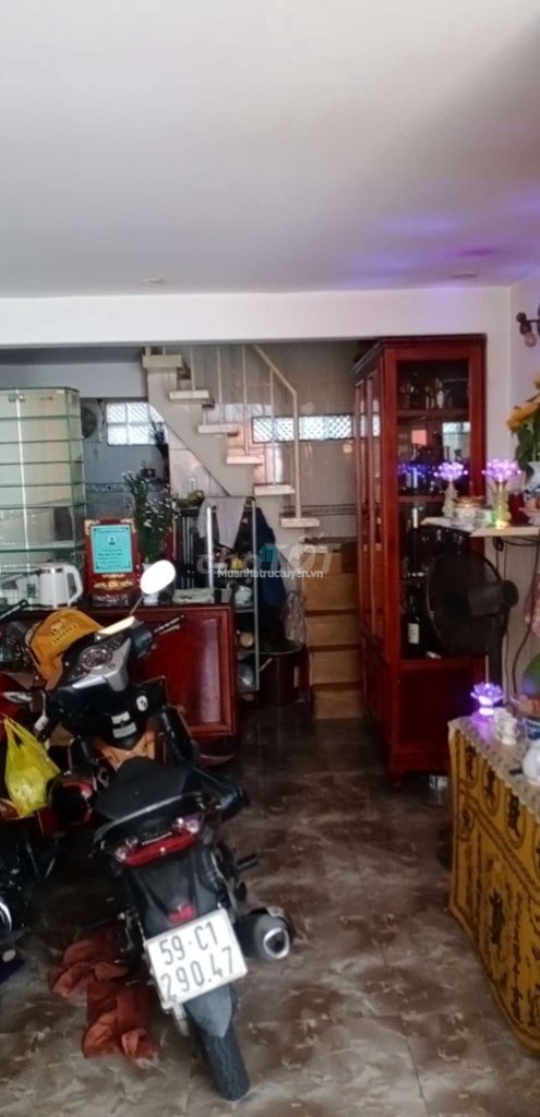 bán Nhà 13 Quận 4 Hồ Chí Minh full nội thất