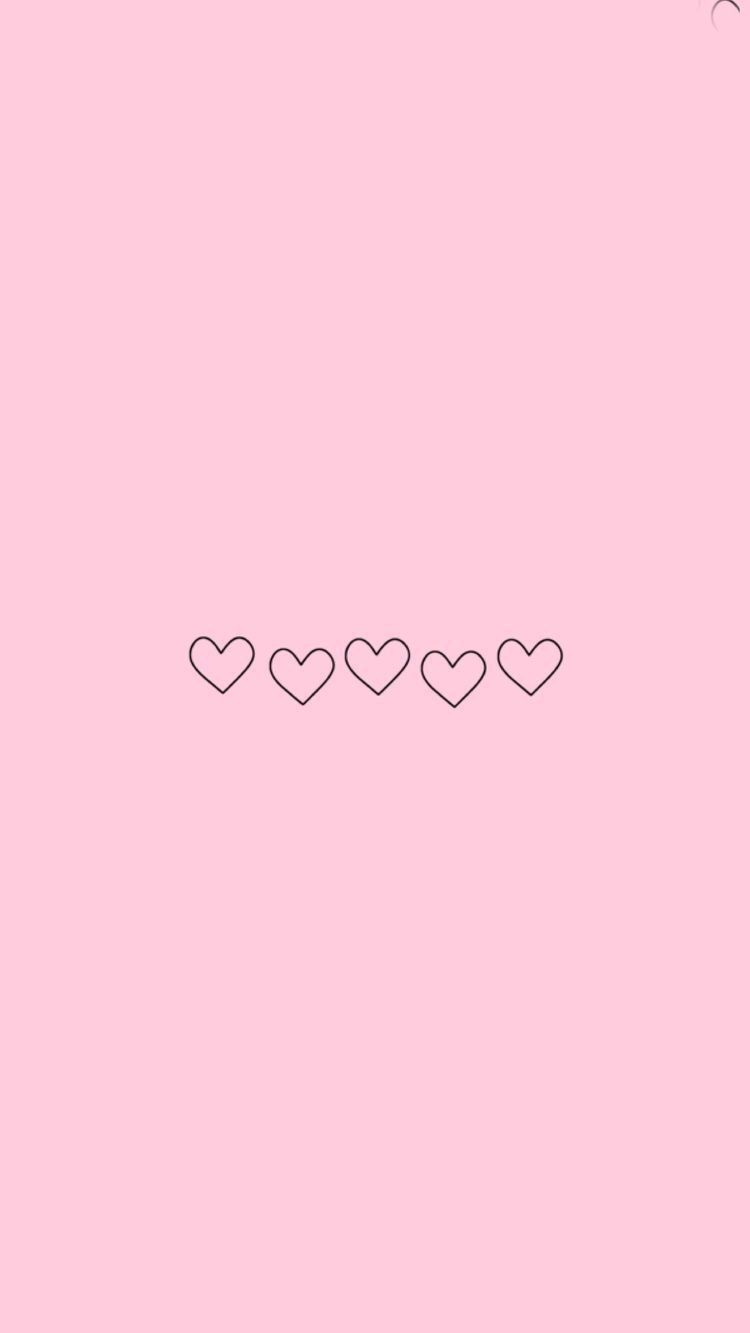 hình nền màu hồng nhạt với 5 trái tim